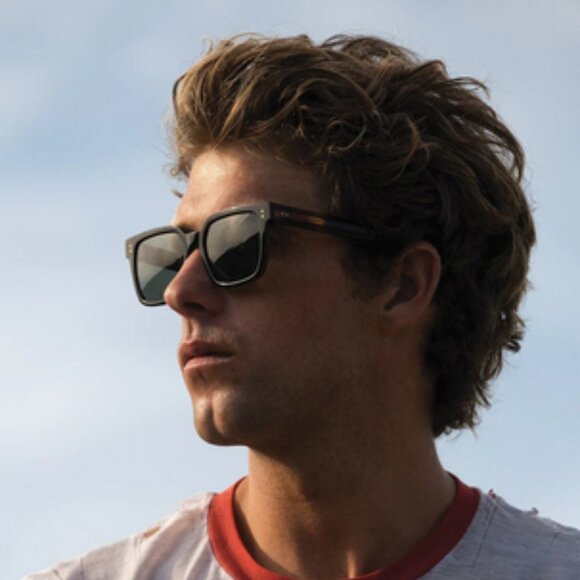 Raen West Ghost Frame Mismatched Lens Unisex Sunglasses w/ Case 55-19-145 - Picture 6 of 16